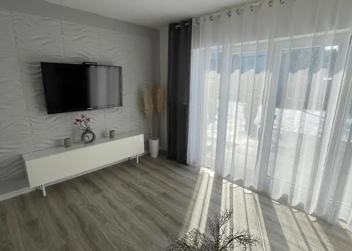 Secra Exclusive Zum Sternberg